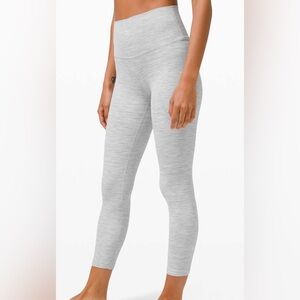 LULULEMON LEGGINHS